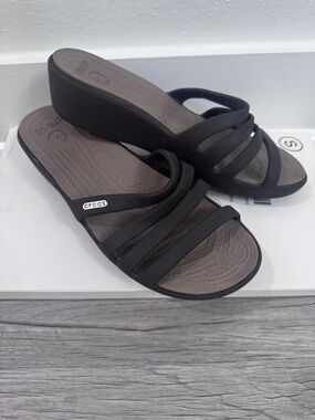 Crocs Patricia Wedge Sandals Espresso Brown Women's Size 8 Strappy Slides
